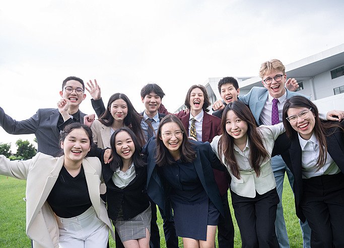  brighton college bangkok sixthform pupils Carousel  