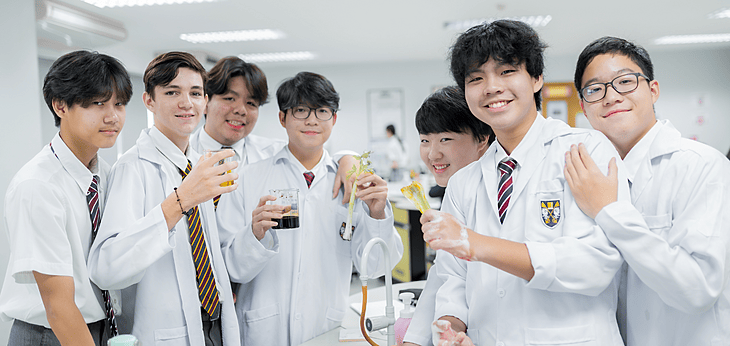   (1688 x 800 px)   Wide   