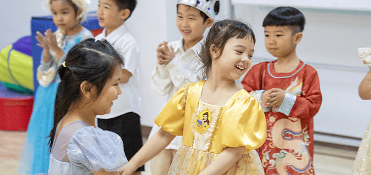   (1688 x 800 px)   Wide   