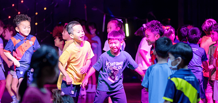   (1688 x 800 px)   Wide   