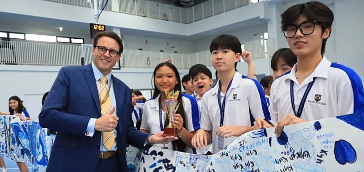  Pupils celebrating the first House Day at Brighton College Bangkok Vibhavadi, showing unity and school spirit. 