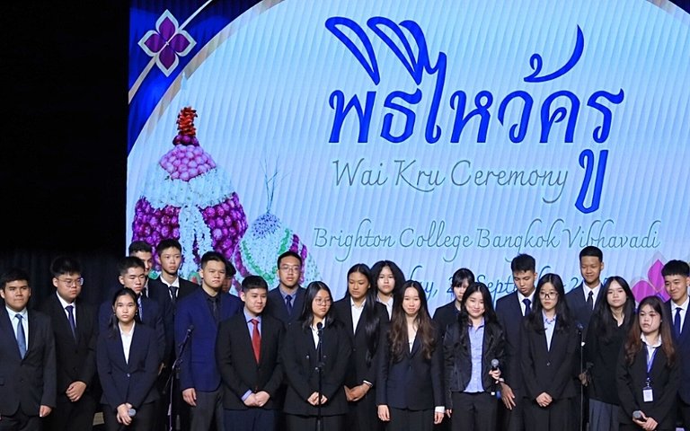  The Wai Kru event at Brighton College Vibhavadi highlights respect, gratitude, and cultural learning within international education. 