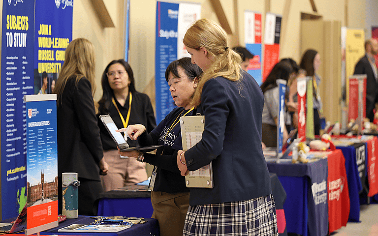  sixth-form-uk-university-admissions-brighton-college-bangkok 