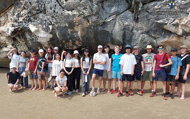  Brighton College Bangkok Help the world 1 