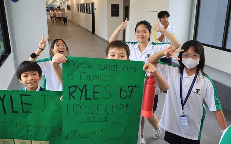  Students at Brighton College Bangkok Vibhavadi take part in the first House Day activities on campus. 