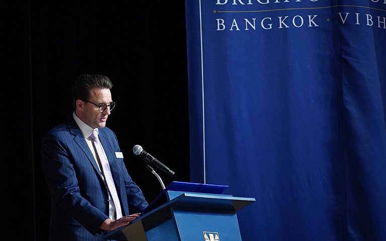  Parents meet teachers and learn about holistic education during the first Open House at Brighton College Vibhavadi. 