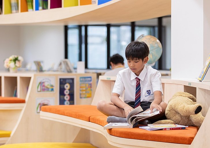  นักเรียนเรียนรู้อย่างตั้งใจจากครูผู้สอนมากประสบการณ์ในโรงเรียนนานาชาติ ไบรท์ตัน คอลเลจ วิภาวดี 