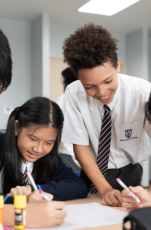  Brighton College Vibhavadi Senior Pupils work as a group project 